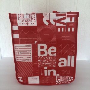 LULULEMON LARGE MANIFESTO RED AND WHITE TOTE BE ALL IN